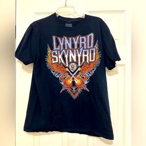 Lynyrd Skynyrd Black Crossed Guitars Tshirt Size L